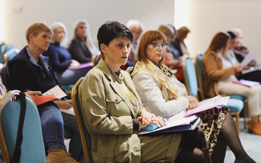 U TUZLI ODRŽANA KONFERENCIJA „Politička moć žena: Izazovi i prilike“